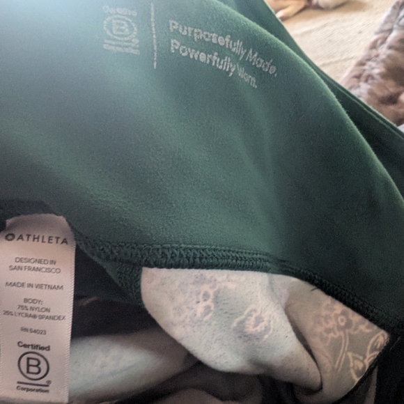 Athleta Green Printed Dragonfly Flora Kamala 7/8 Pocket Legging - Med - Picture 4 of 5